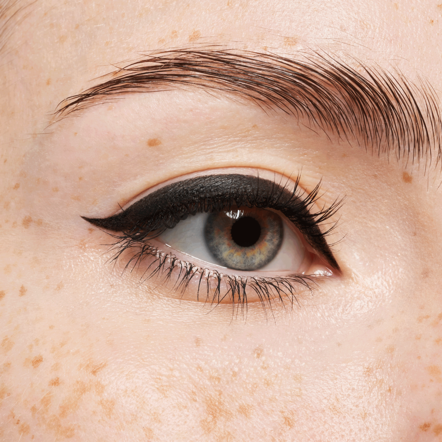 Lápiz De Ojos 20H Ultraprecisión Waterproof CATRICE