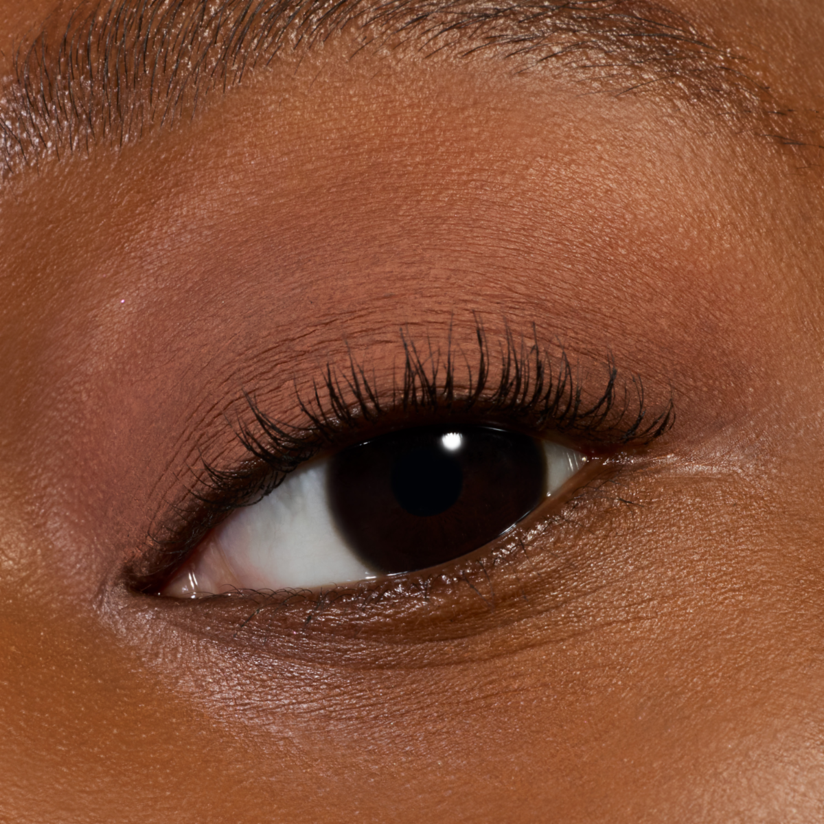 Sombra De Ojos Líquida Matte Waterproof ESSENCE